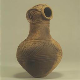 顔面付壷形土器