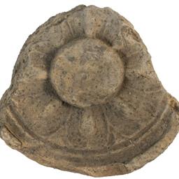 鋸歯文縁単弁八葉蓮華文軒丸瓦