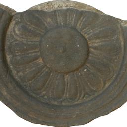 重圏文縁複弁八葉蓮華文軒丸瓦