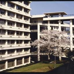 生田キャンパス第二校舎