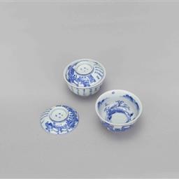 染付山水古器文蓋付碗
