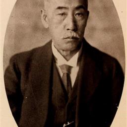 杉村虎一
