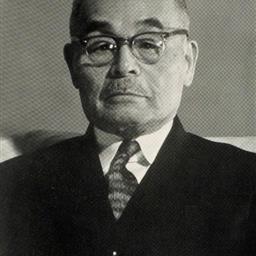 長谷川太一郎