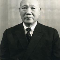 中川冨弥